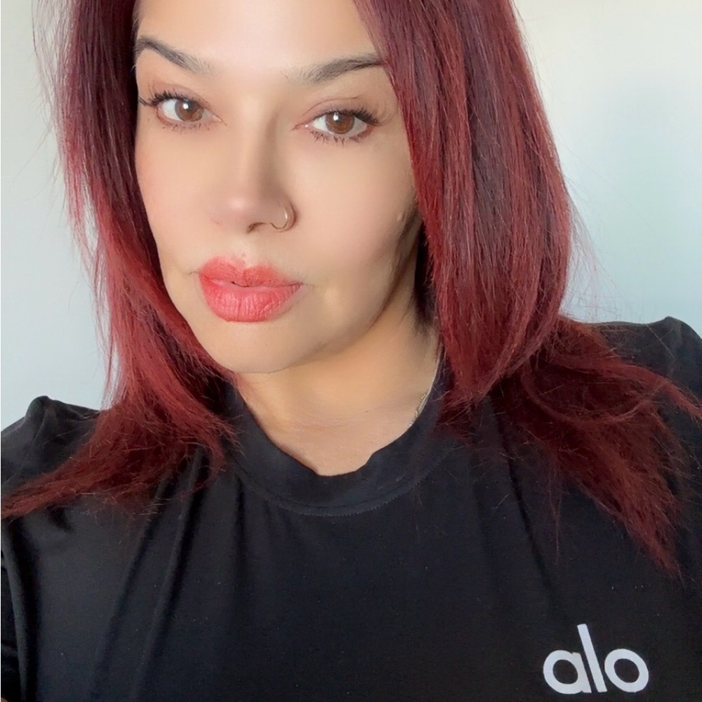 ALO Yoga Black Short Sleeve Tee